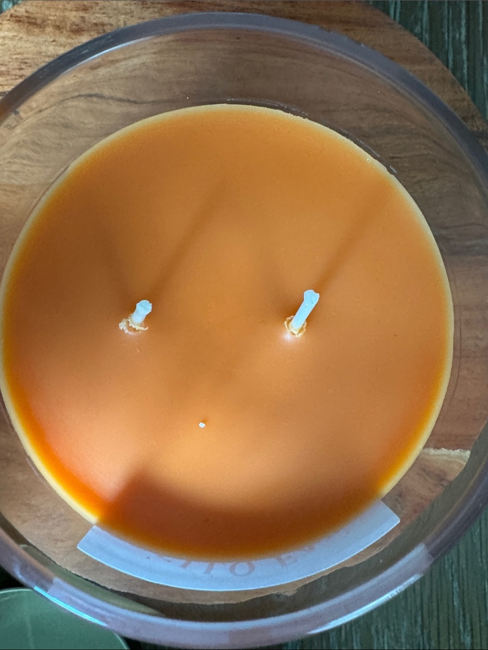 "Hello Fall" Cinnamon Scented Candle 12.5 oz - Picture 5 of 5
